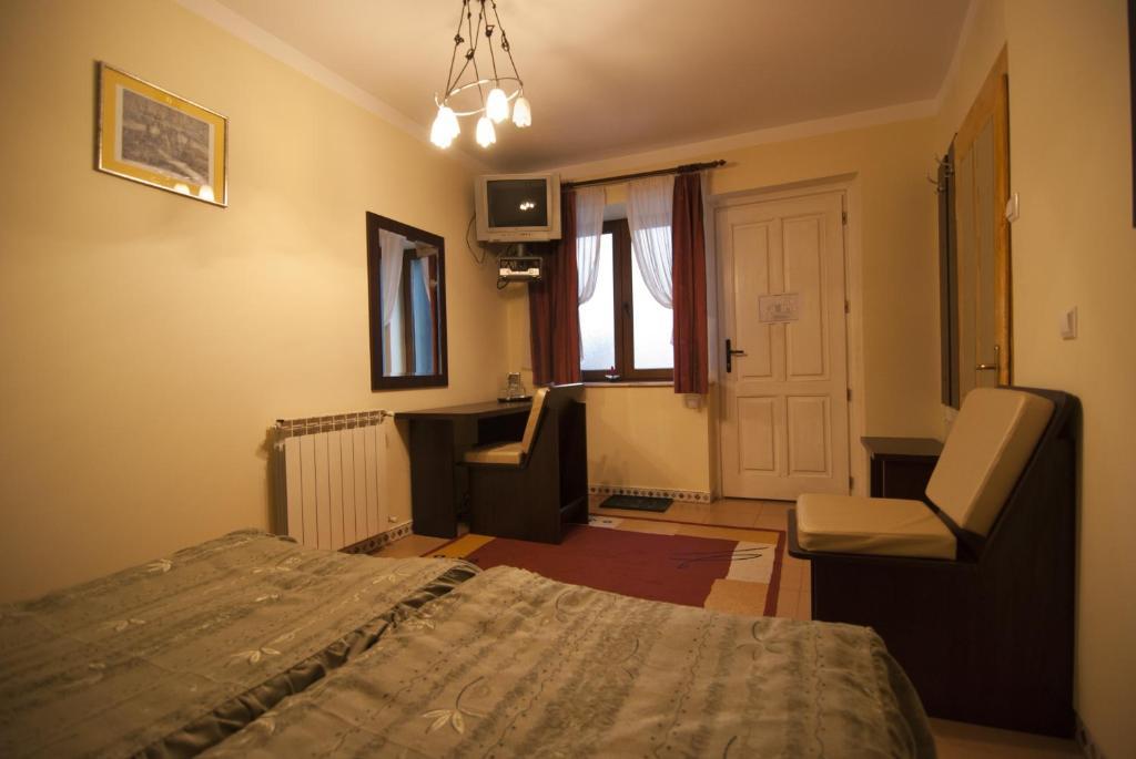 Pensiunea Italiana Braşov Kamer foto
