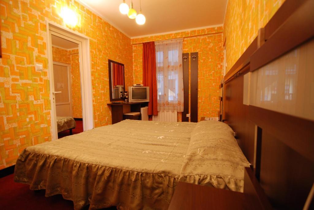 Pensiunea Italiana Braşov Buitenkant foto